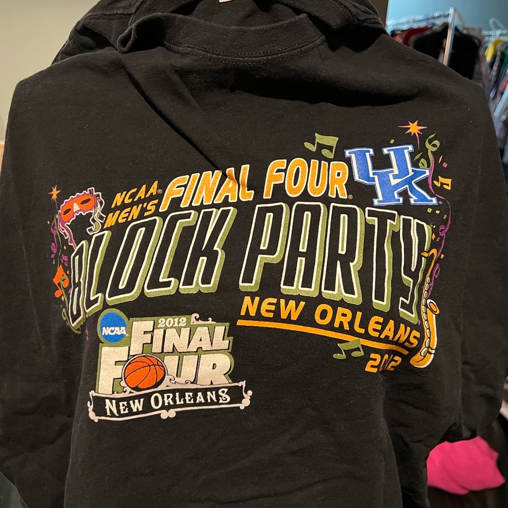 NCAA MBB UK Final four t shirt